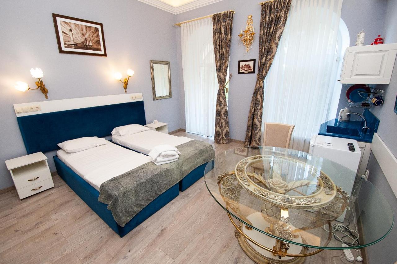 Art Suites Near Deribasovskaya Одеса Екстериор снимка